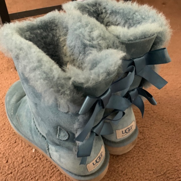 ugg - Picture 3 of 3